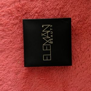 Eleman Beauty Eyeshadow Up in Smoke & Sierra
